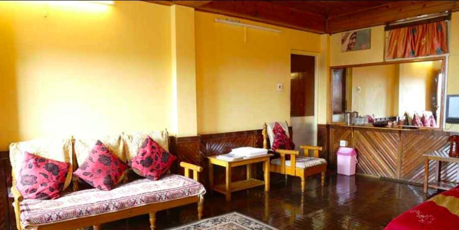 Tip Top Gujarati House Hotel Gangtok Bagian luar foto